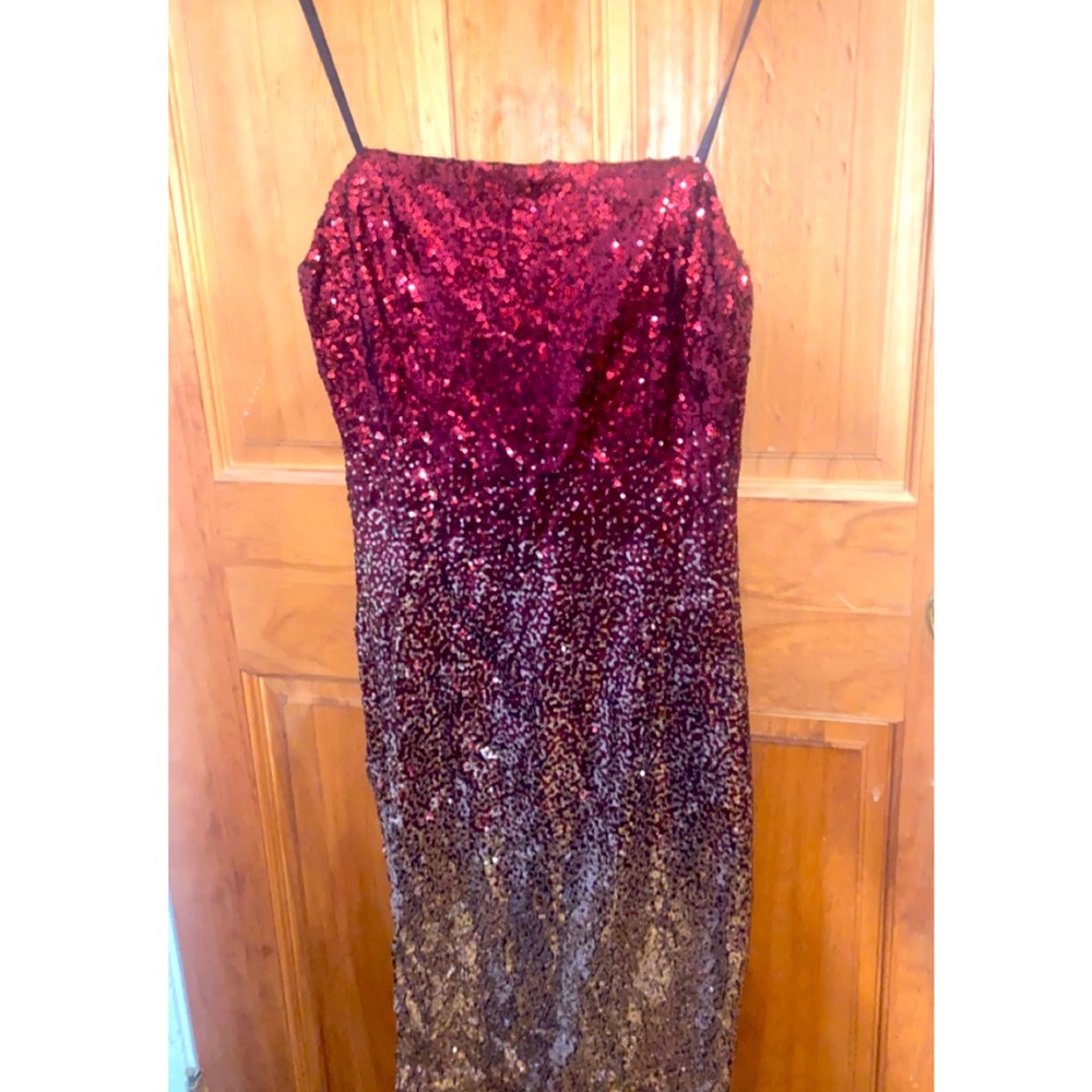 New! Beautiful New Years dress from fashion nova!